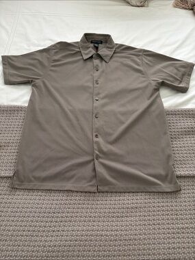 Kenneth Cole Short-Sleeve Button-Down Shirt — Taupe